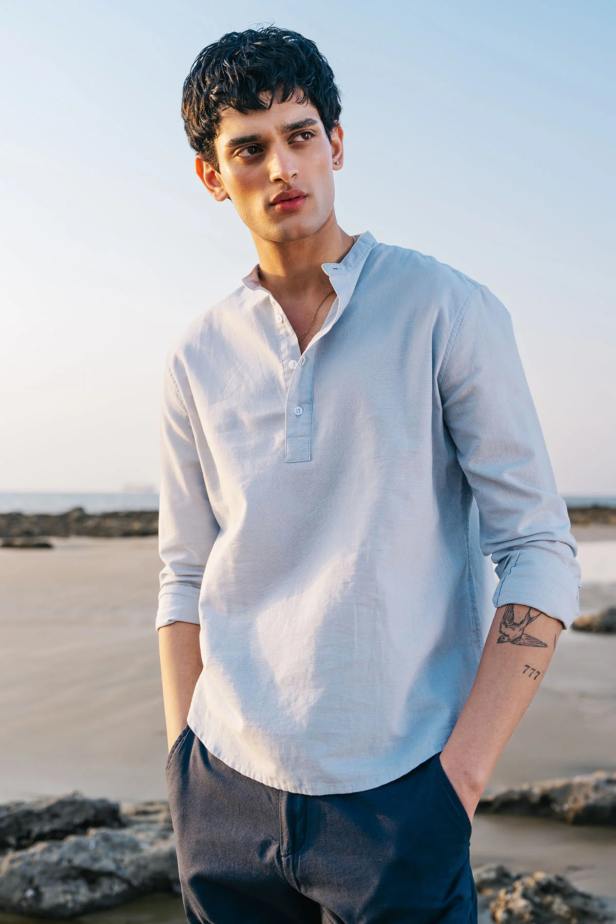 BAND COLLAR LINEN SHIRT - Image 3