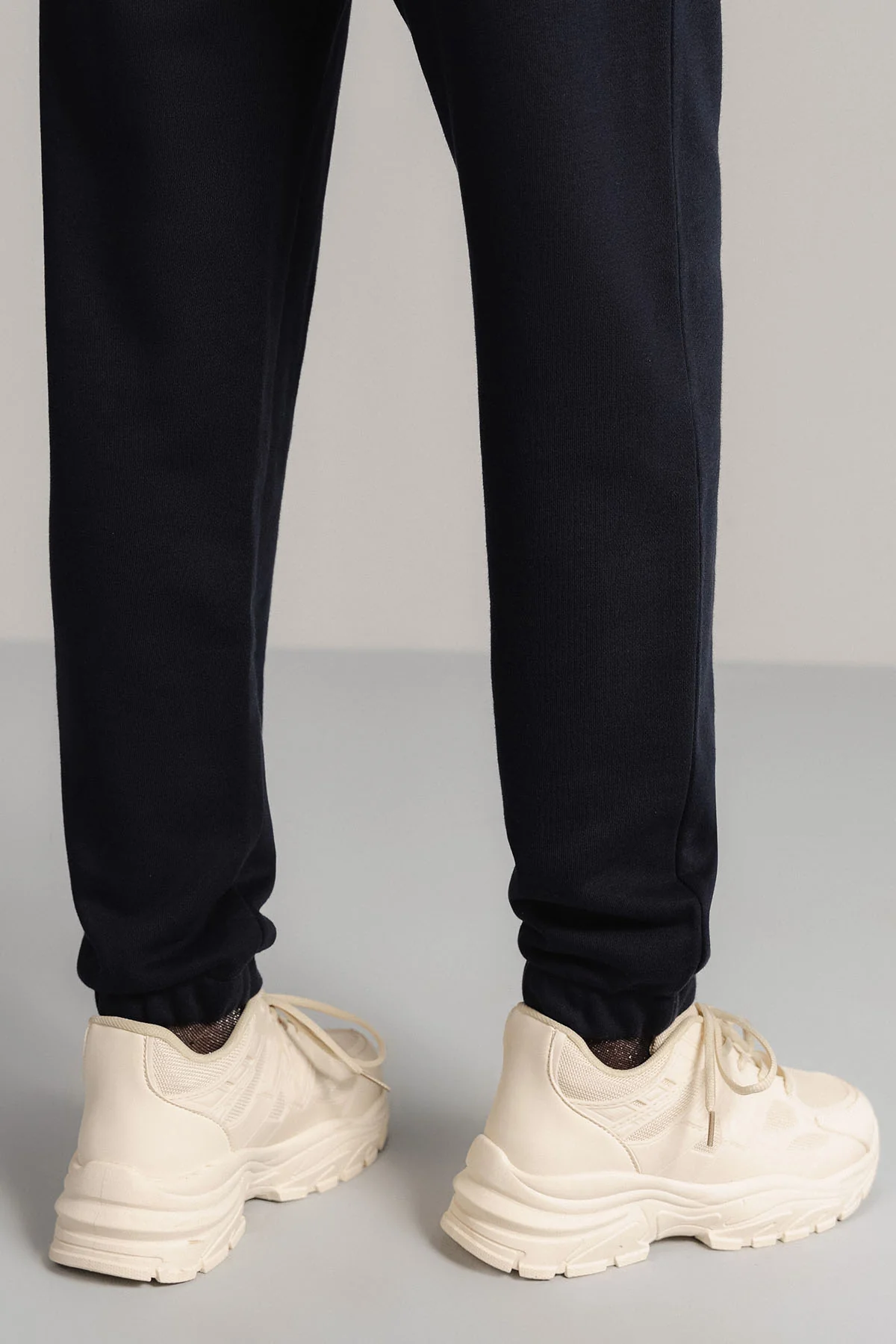 BASIC CROPPED JOGGERS-FRENCH TERRY - Image 4