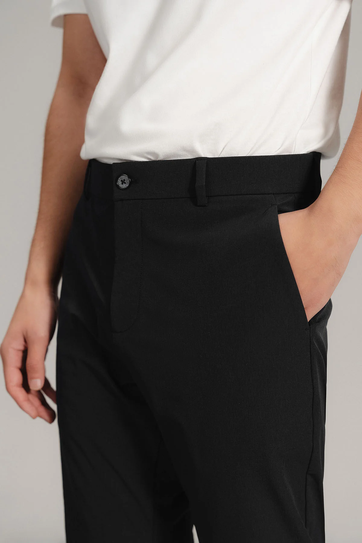 TECH PANT - Image 4