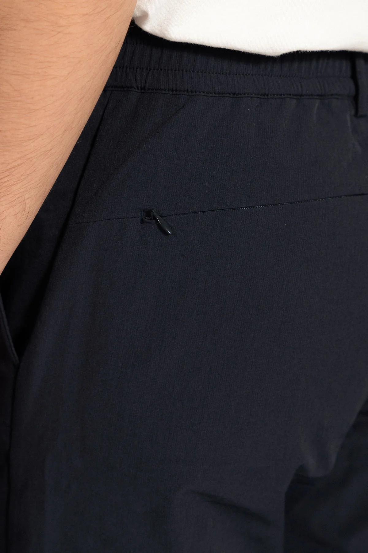 TECH PANT WITH ELASTICATED WAISTBAND - Image 7