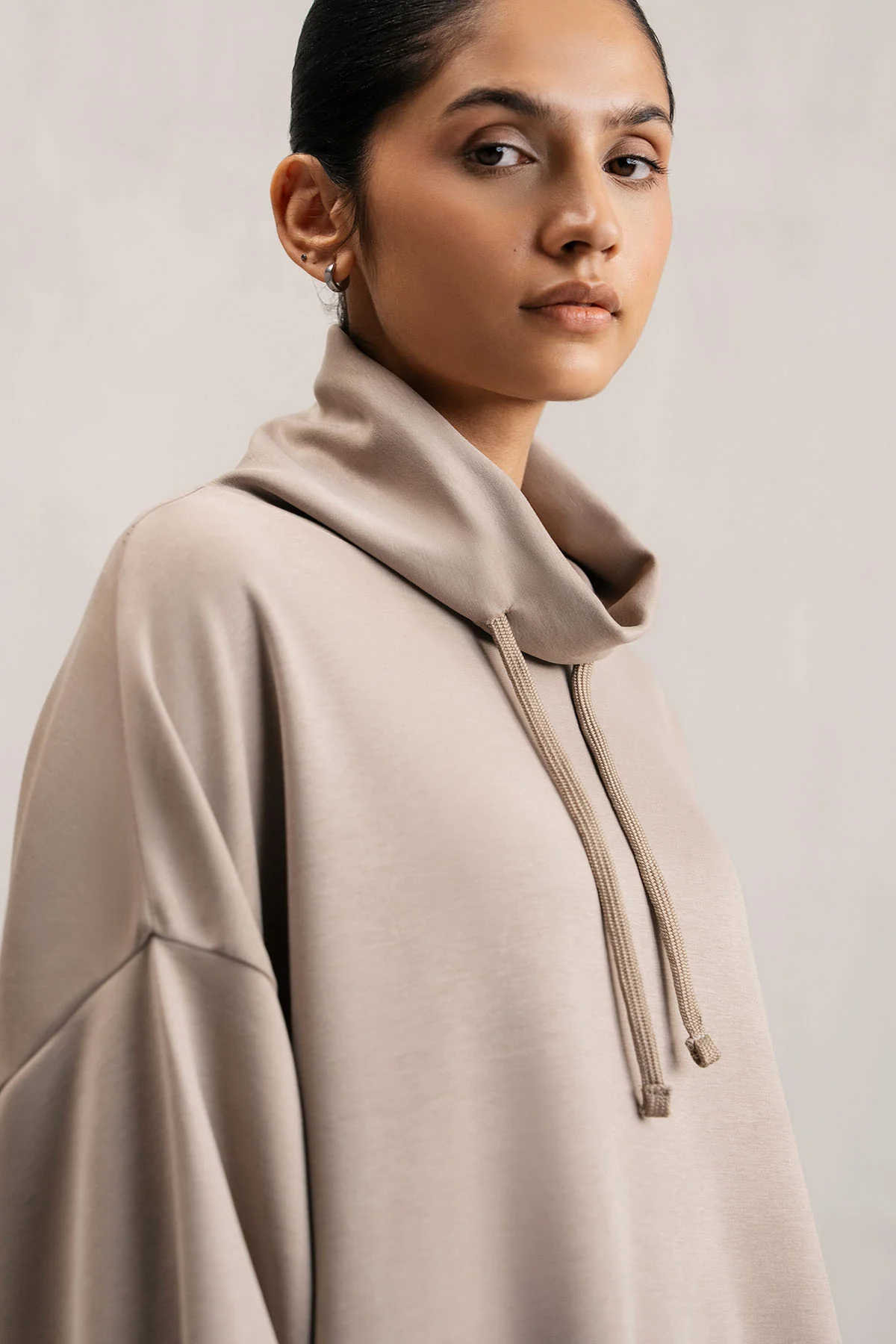 COWL NECK SHIRT CLOUDLUX LIGHT - Image 4