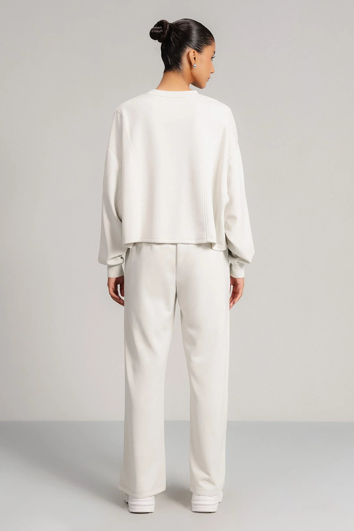 CREW NECK SWEATSHIRT CLOUDLUX LIGHT - Image 3