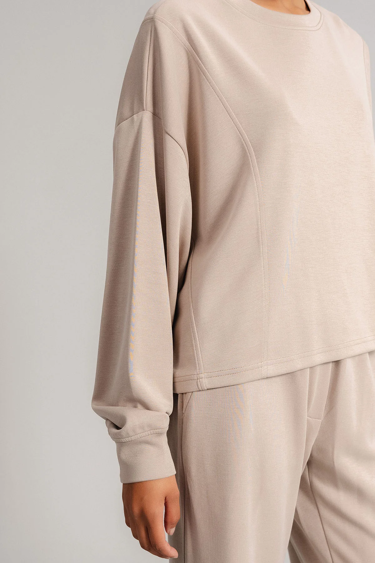 CREW NECK SWEATSHIRT CLOUDLUX LIGHT - Image 6