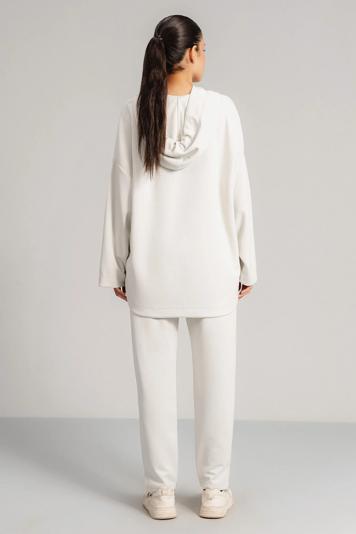 EASY HOODIE CLOUDLUX LIGHT - Image 3