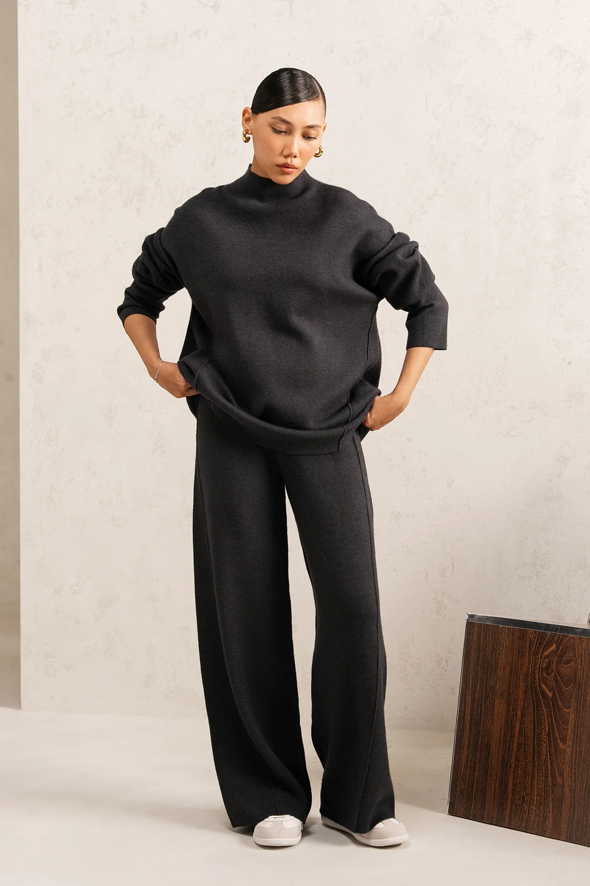 ESSENTIAL MOCK-NECK SET - Image 6