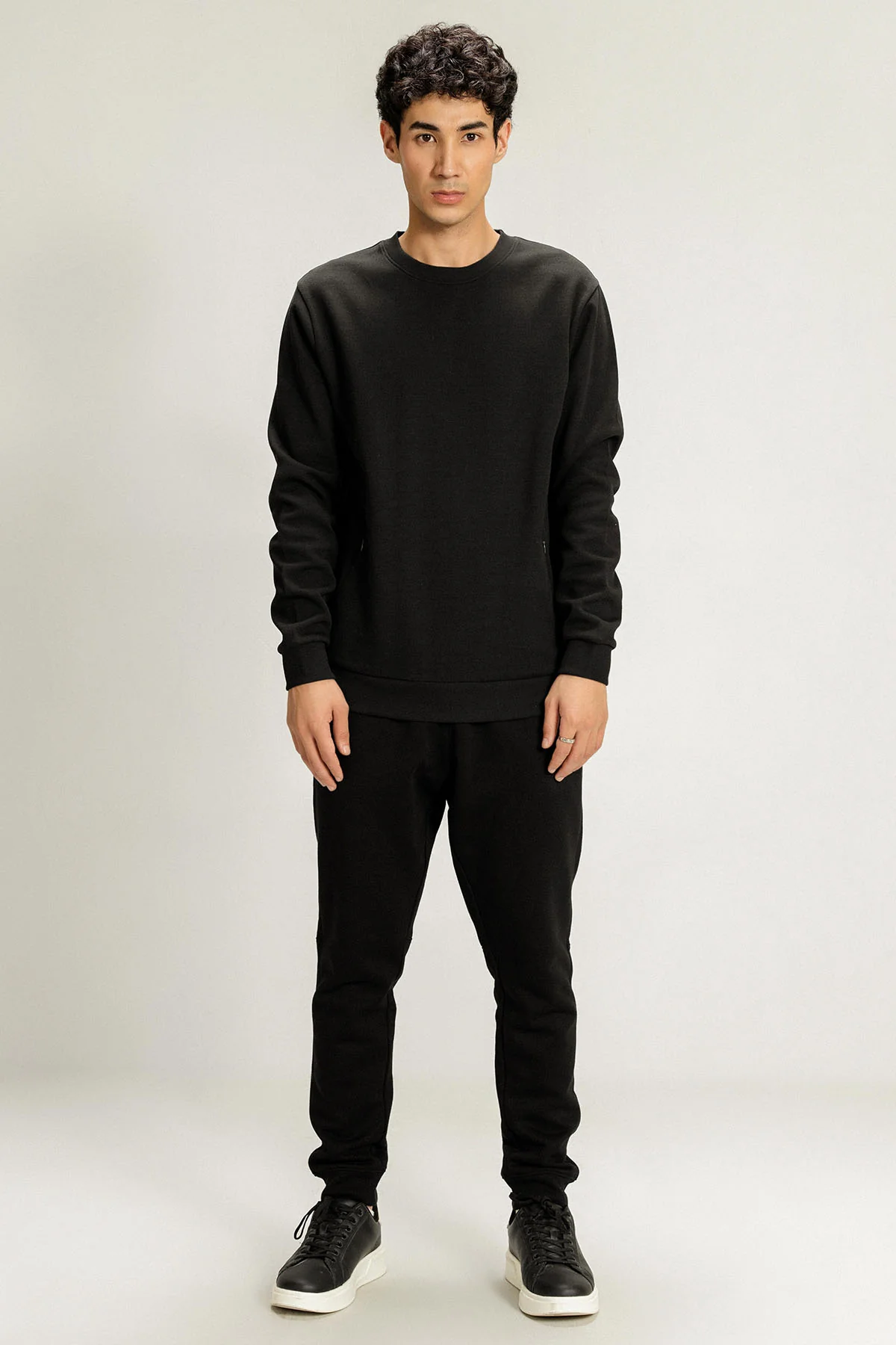 EVERY DAY SWEAT - Image 7