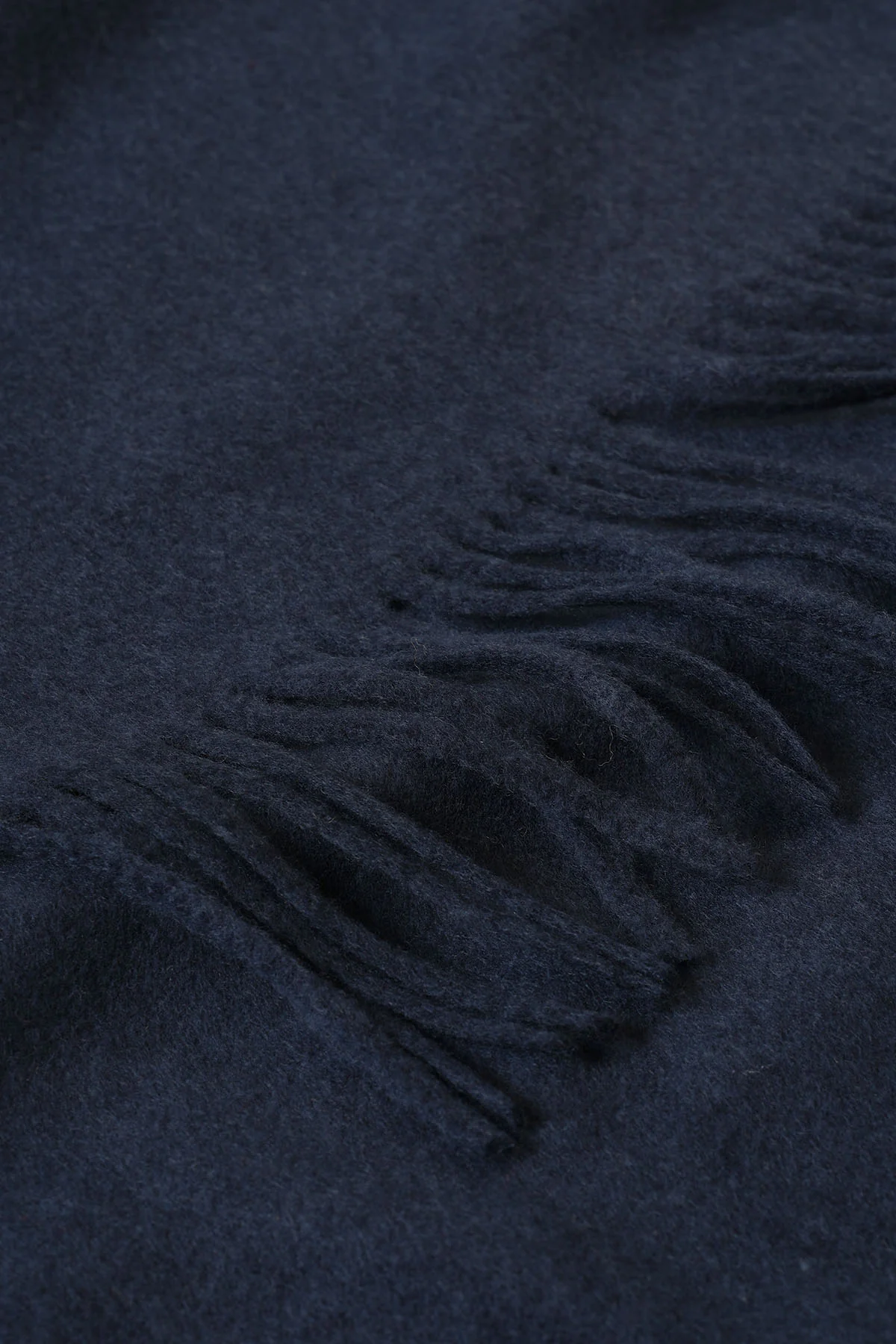 FRINGED EDGED SCARF - Image 4