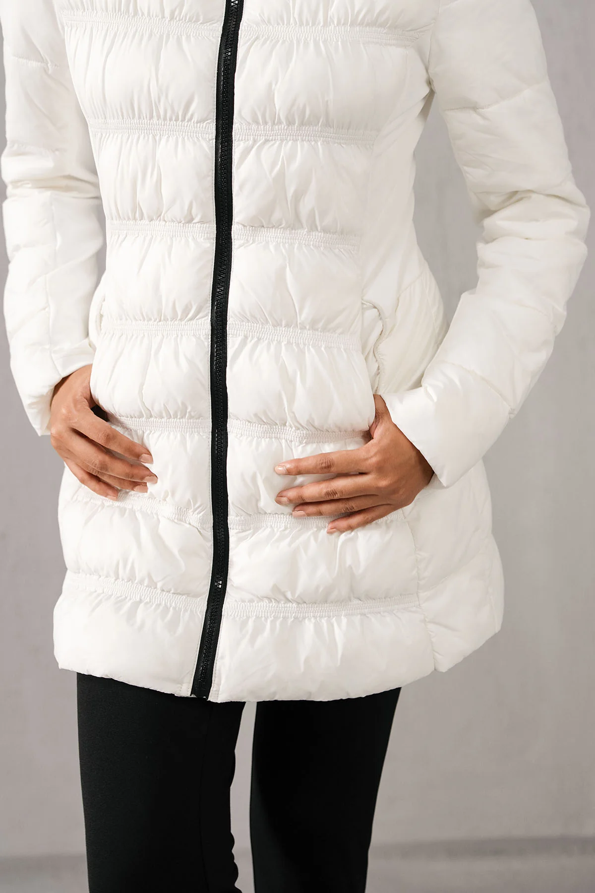 HOODED DOWN JACKET - Image 4