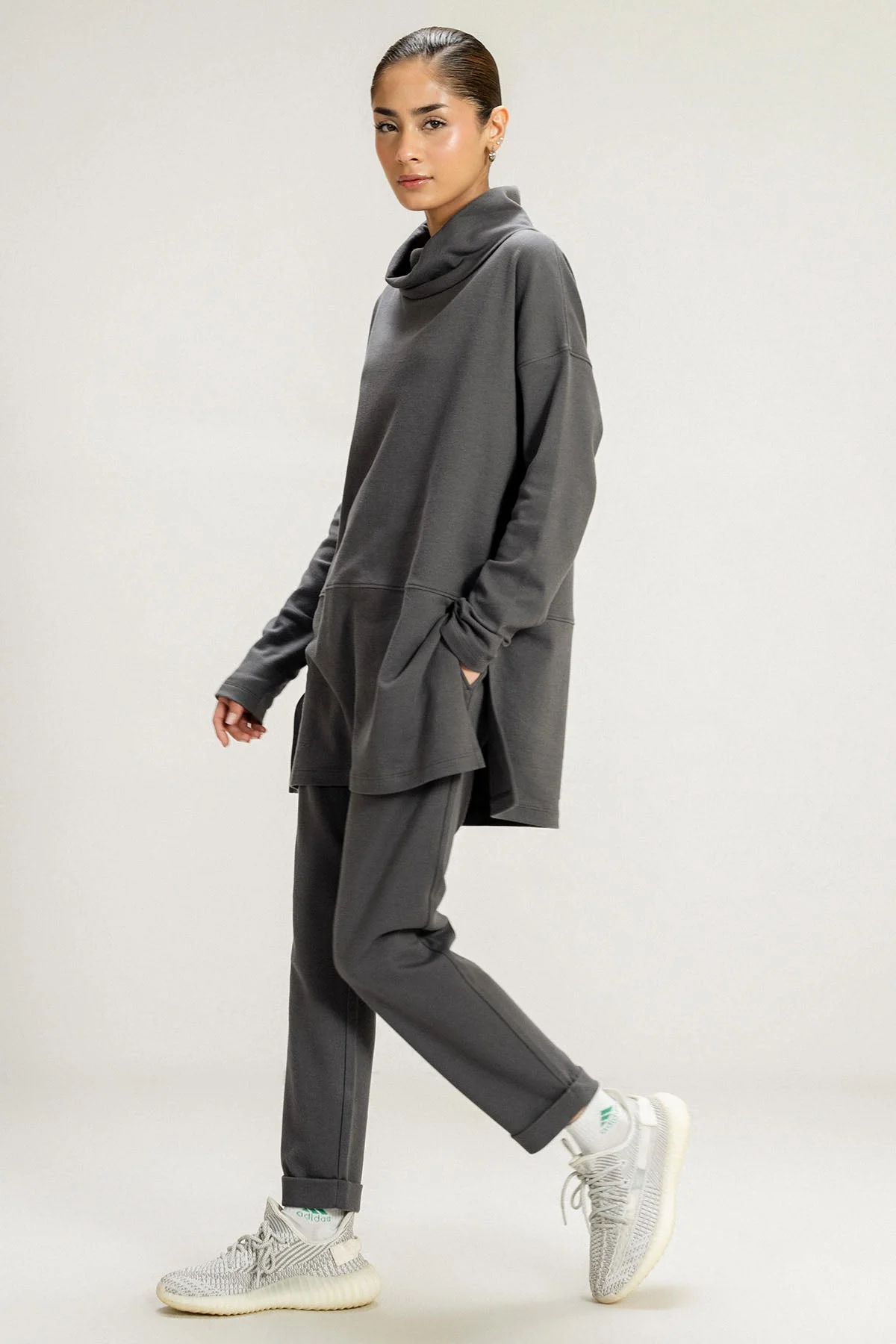COWL NECK SWEATSHIRT - Image 4