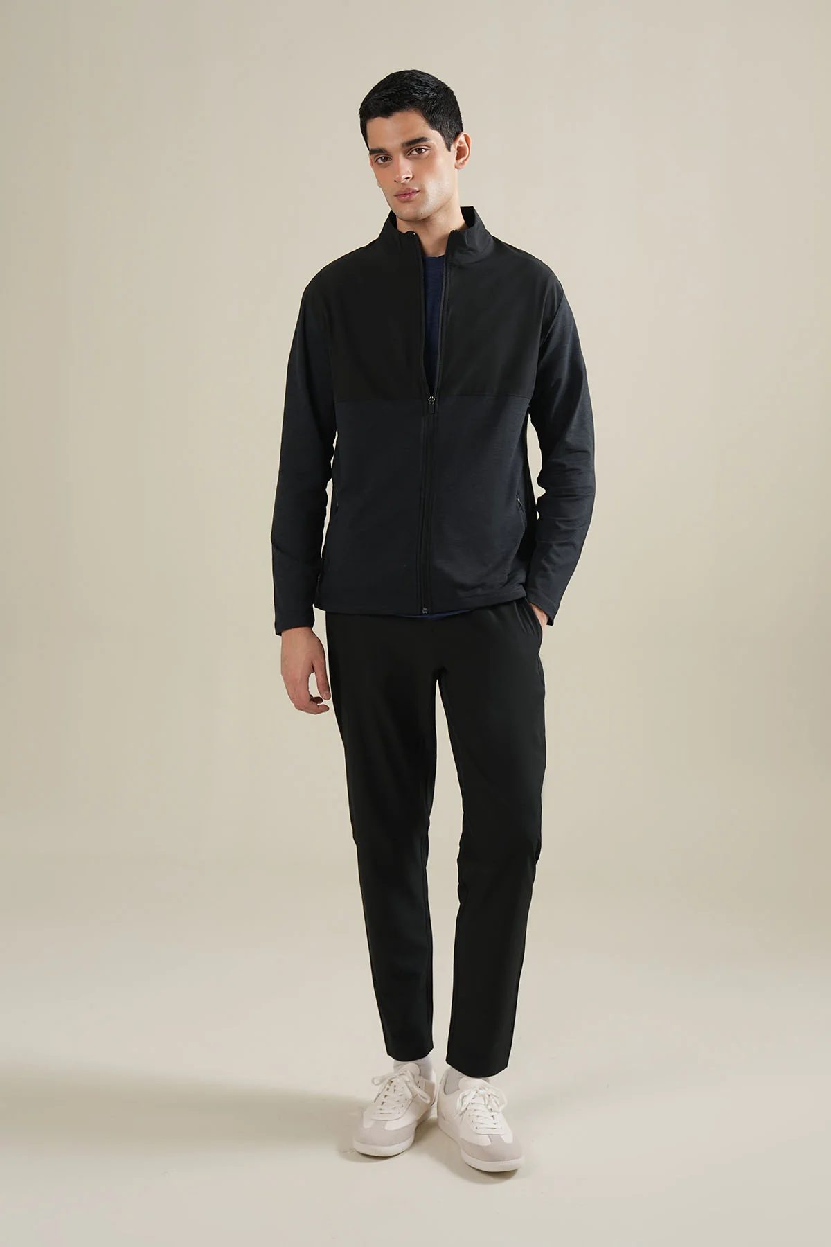 MEN ACTIVE TECH JACKET - Image 9