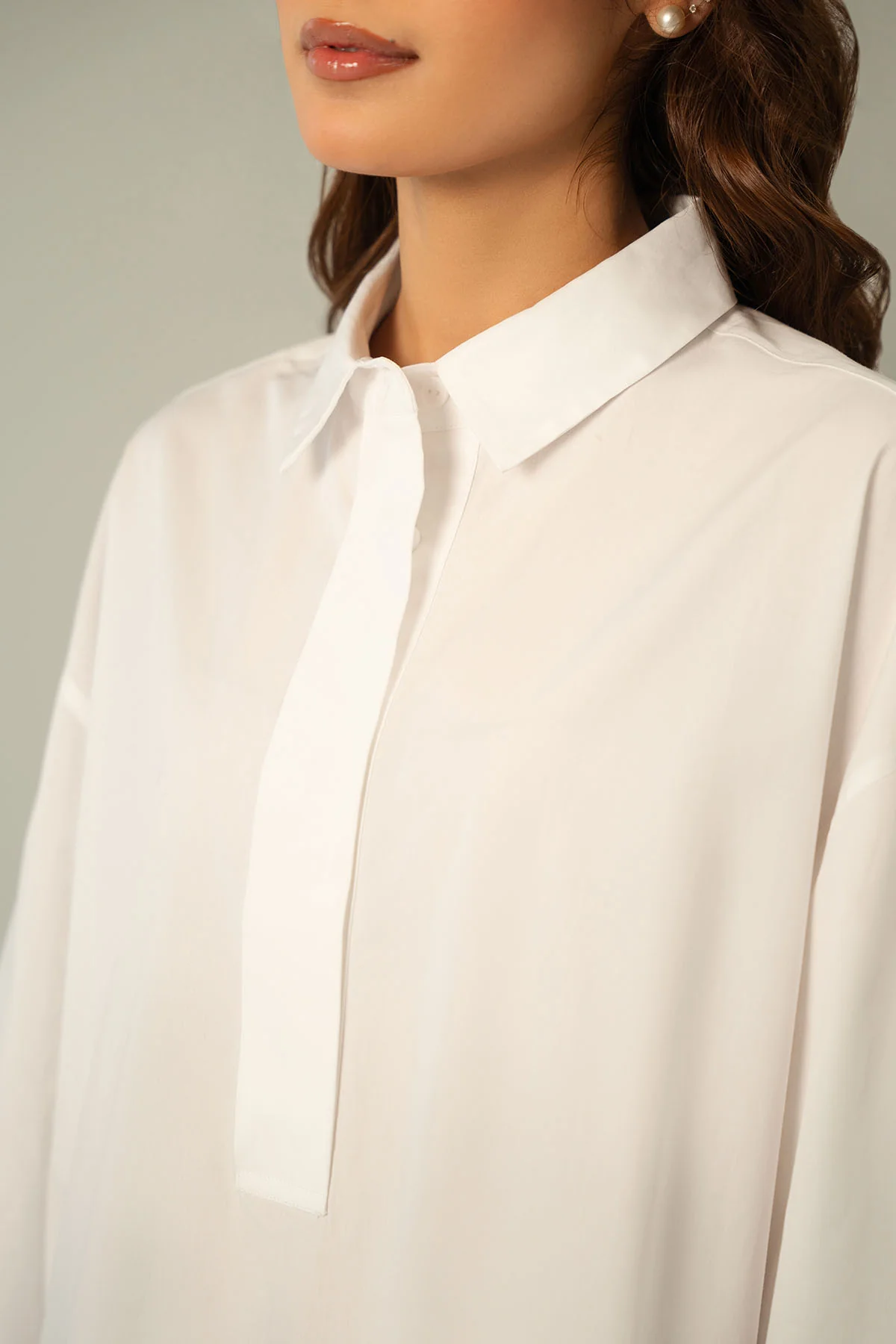 ROUND HEM POPLIN SHIRT - Image 4