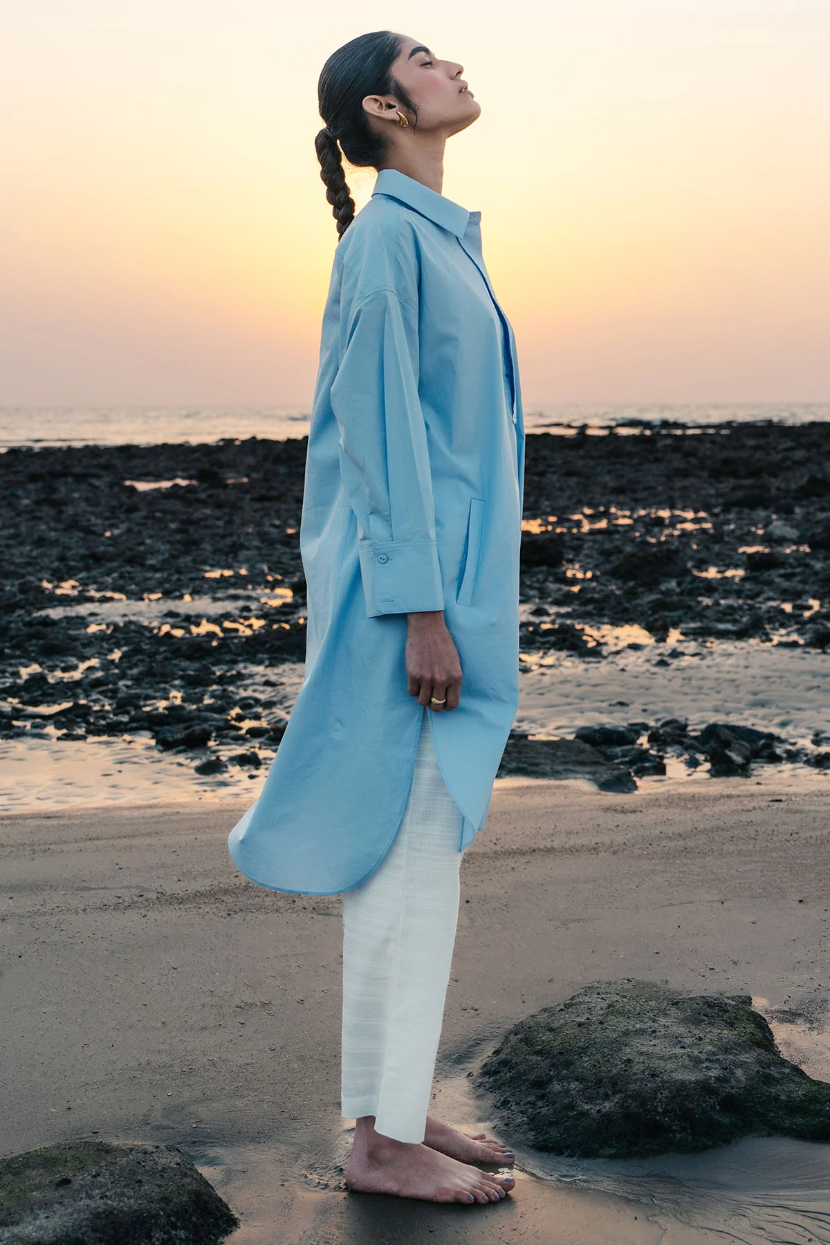 ROUND HEM POPLIN SHIRT - Image 6