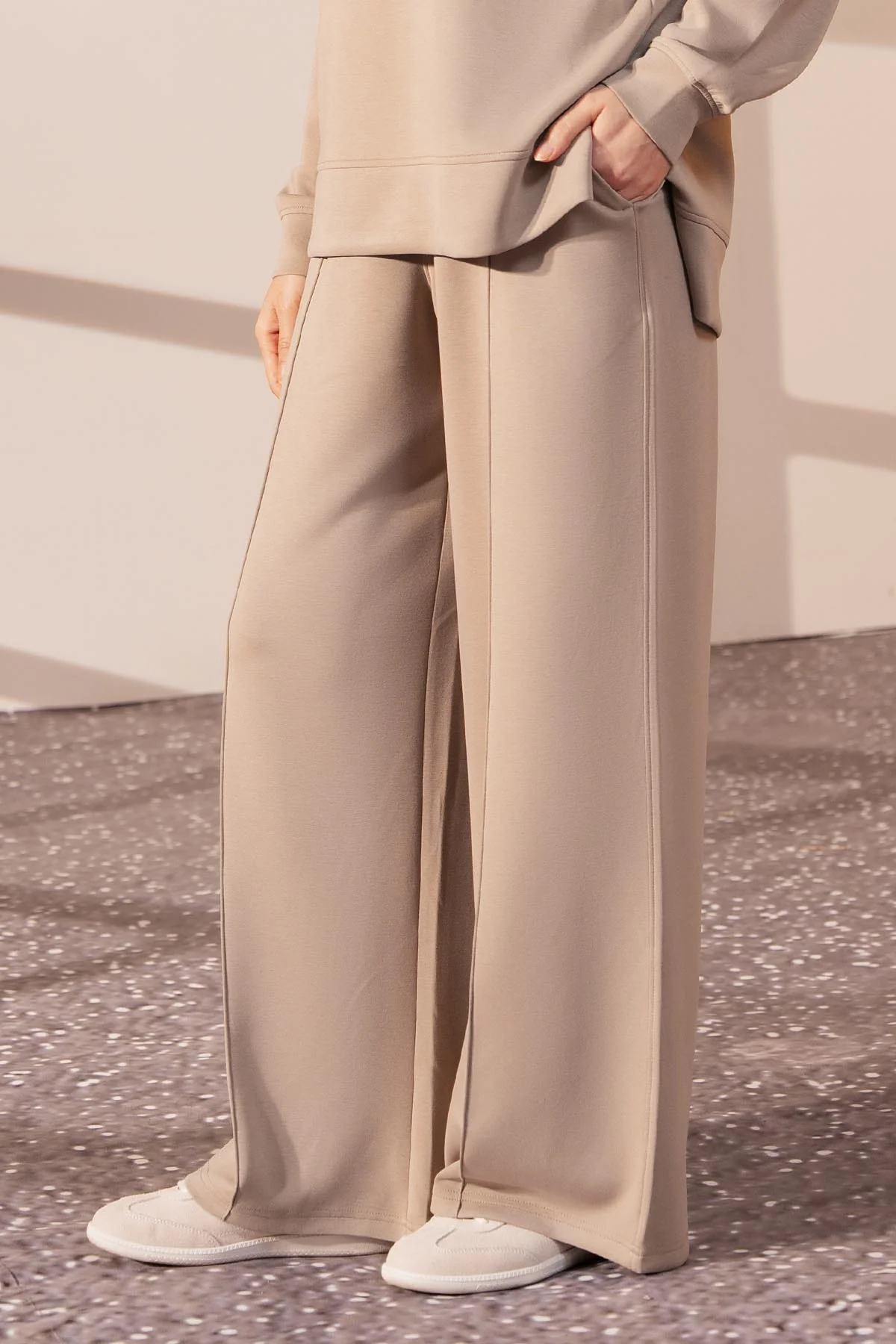 PLEATED WIDE TROUSER CLOUDLUX - Image 3