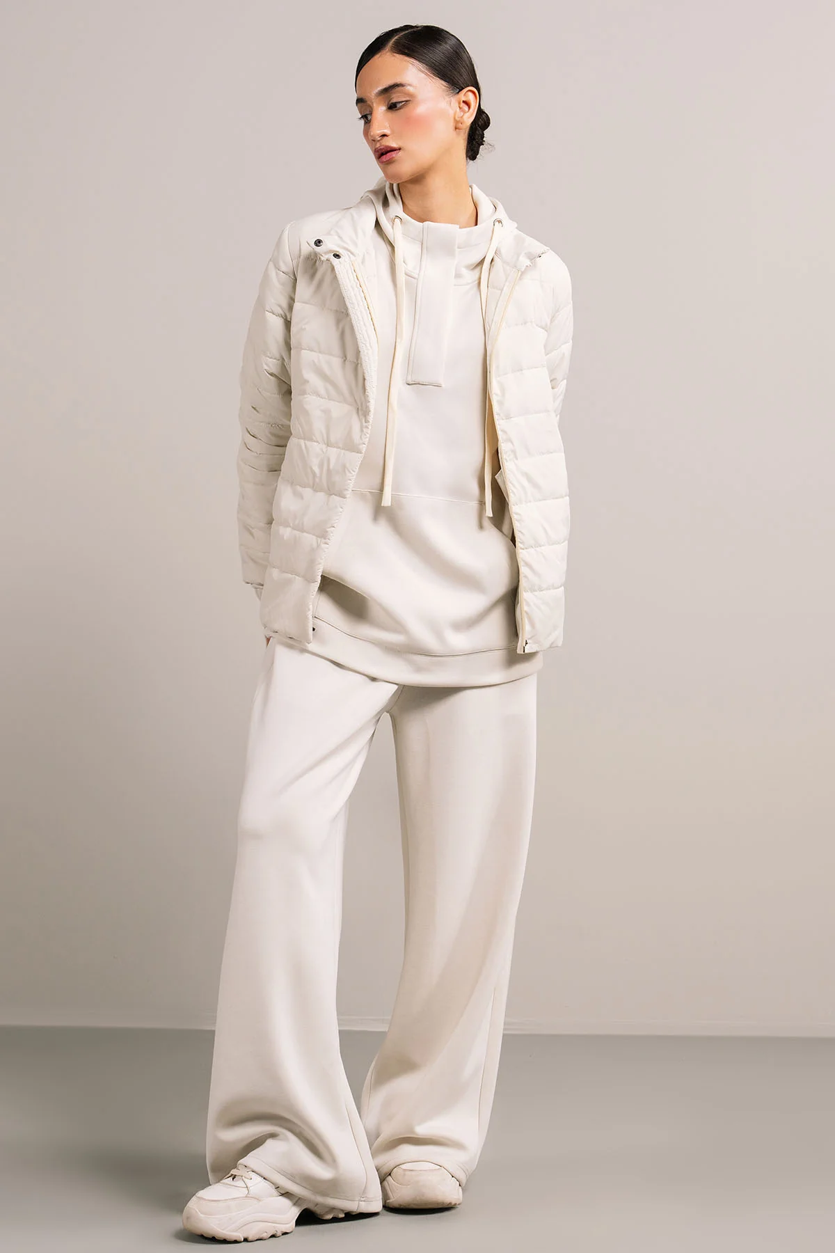 FULL SLEEVES PUFFER JACKET - Image 5
