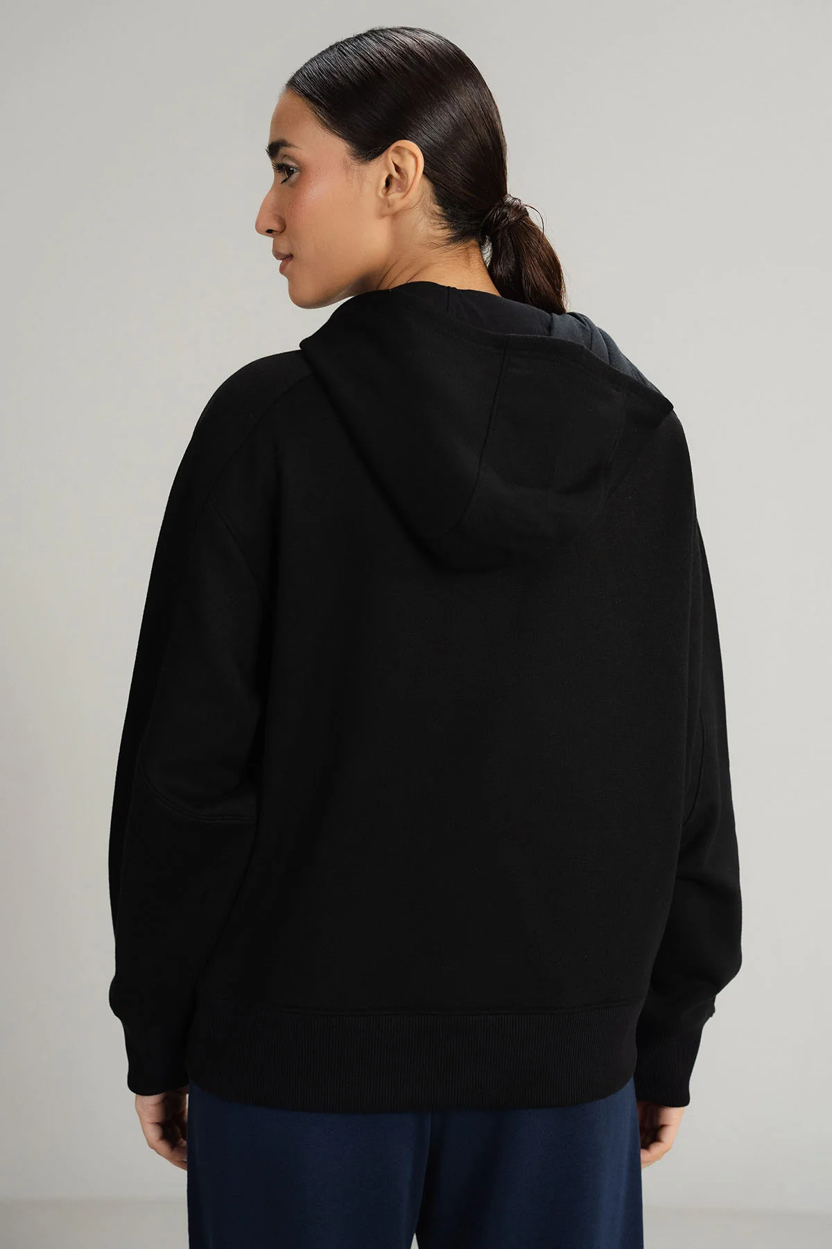 PULL OVER HOODIE - FLEECE - Image 8