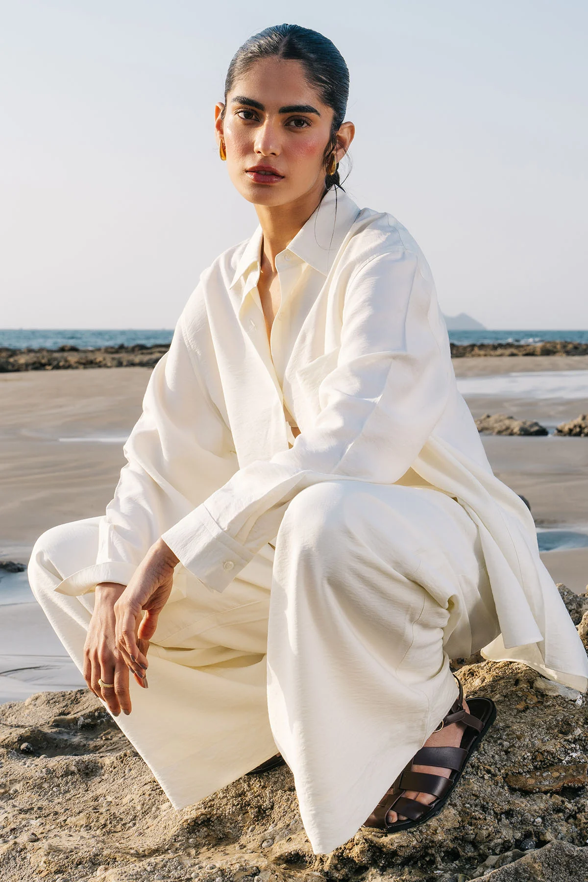 RELAXED FIT BUTTON DOWN SHIRT - WRINKLED - Image 6