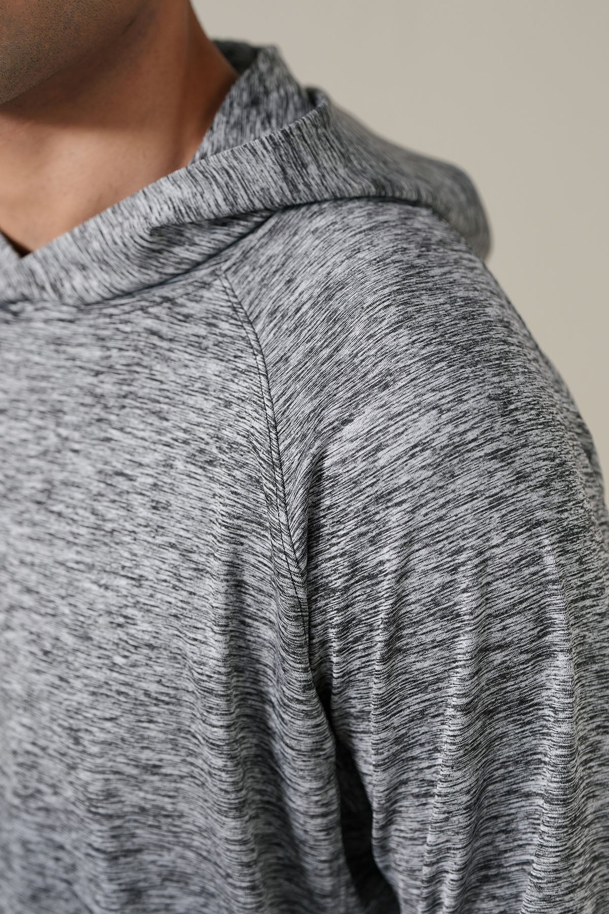 SOFTFORM PULLOVER HOODIE - Image 2