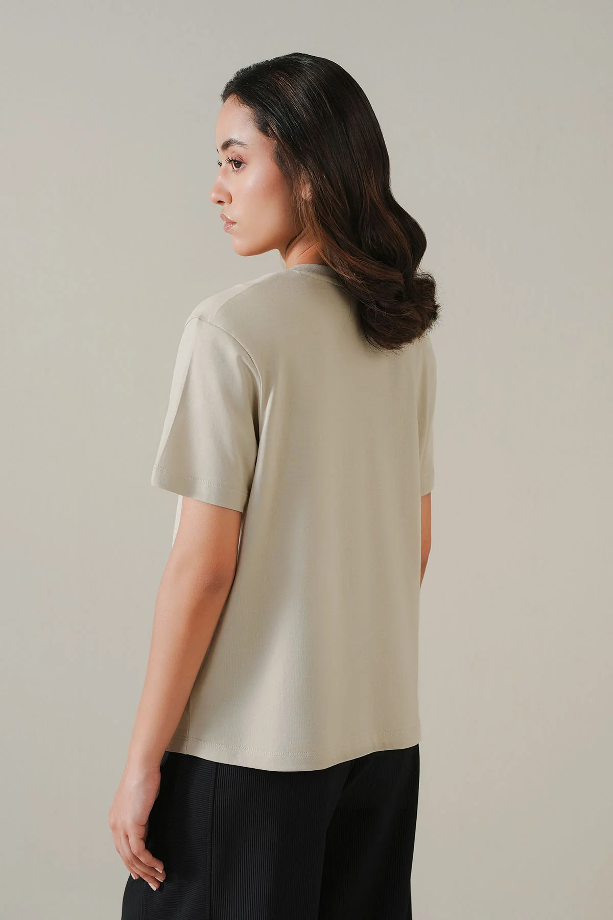  T-SHIRT V-NECK SUPIMA COTTON - Image 7
