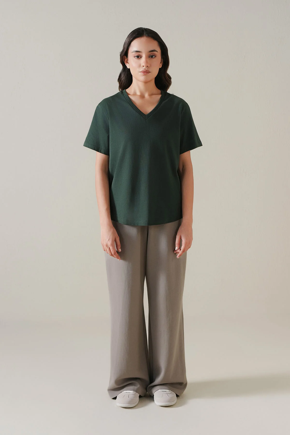 T-SHIRT V-NECK SUPIMA COTTON - Image 4
