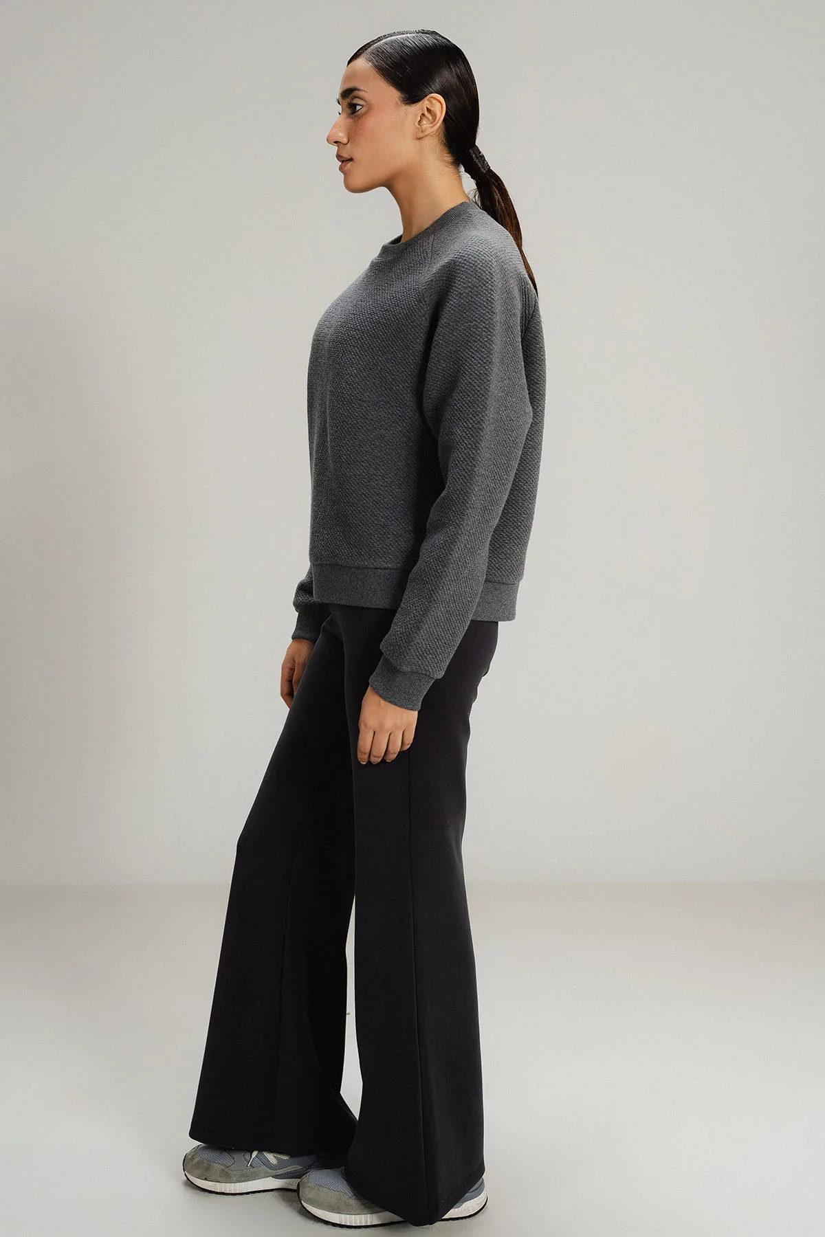TEXTURED LUXE SWEATSHIRT - Image 4