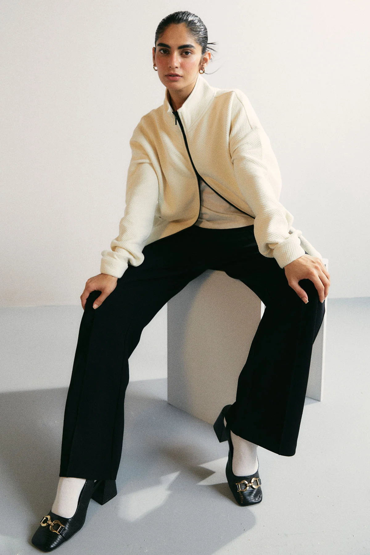 TEXTURED-LUXE ZIP UP JACKET - Image 5