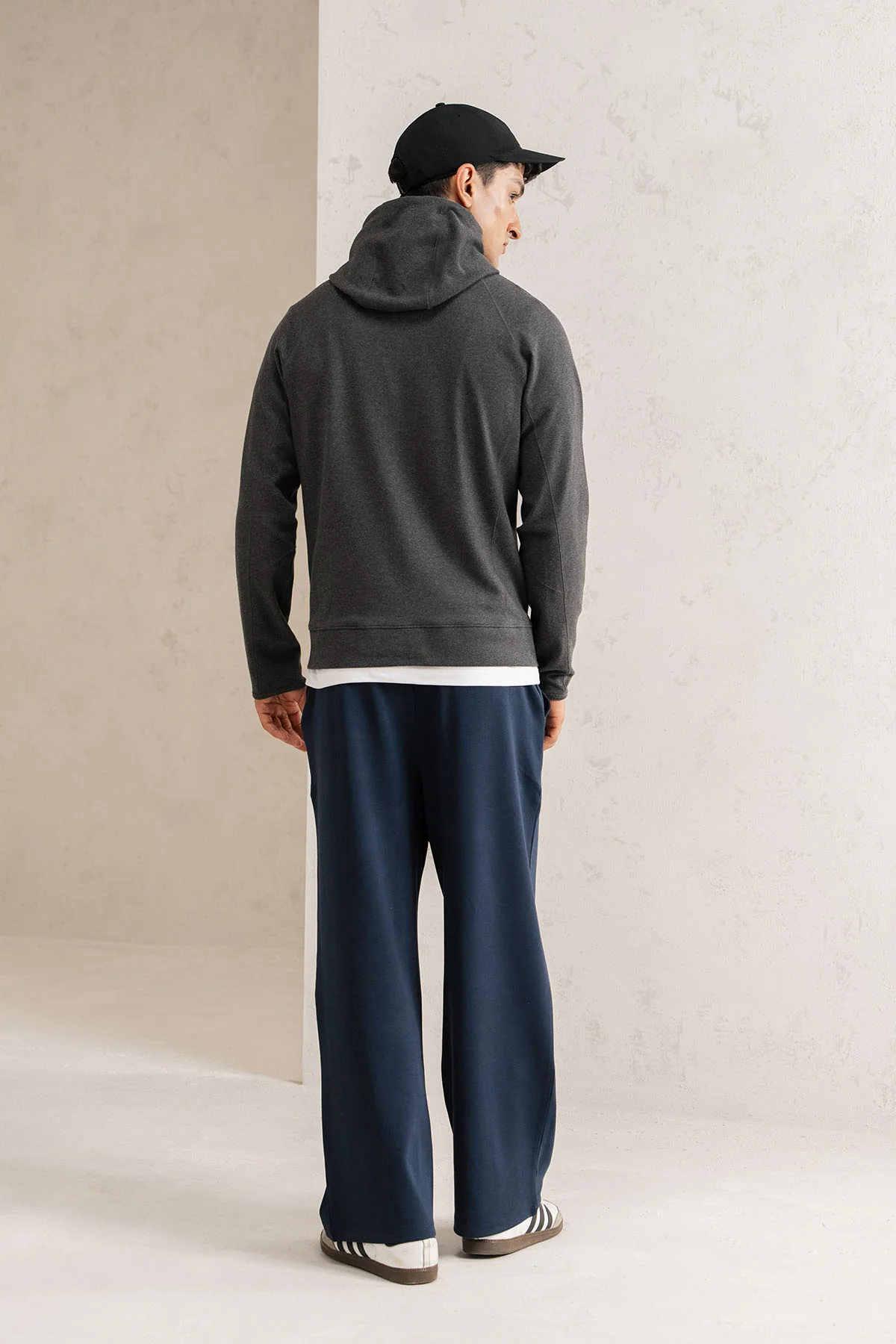 TRANSFORM PULLOVER HOODIE-DOUBLE KNIT - Image 4