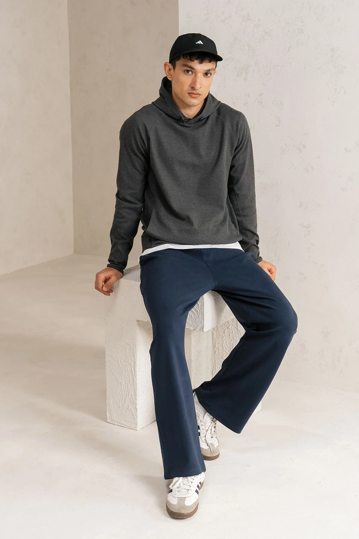 TRANSFORM PULLOVER HOODIE-DOUBLE KNIT - Image 6