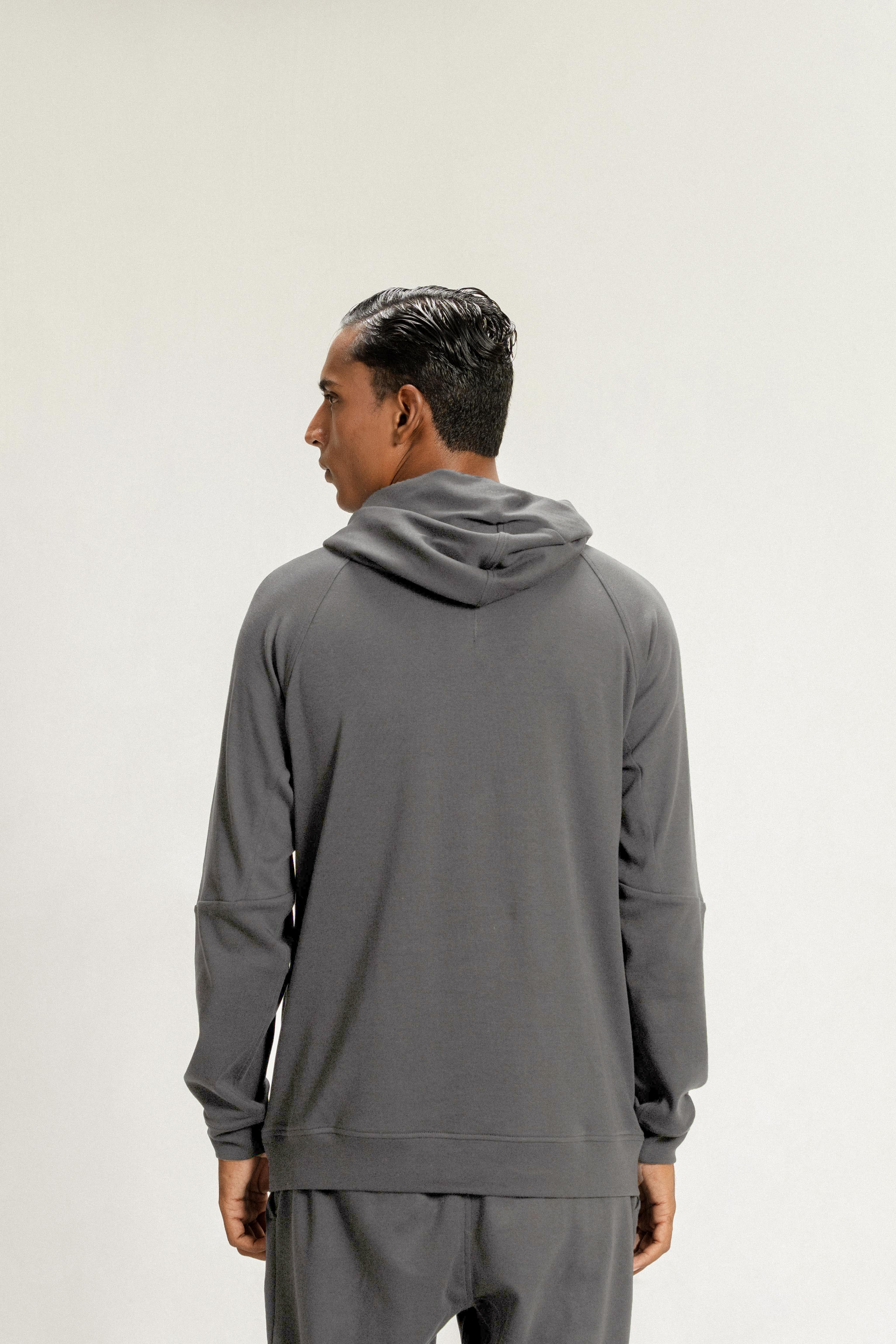 ULTRA LIGHT PULL OVER HOODIE - Image 6