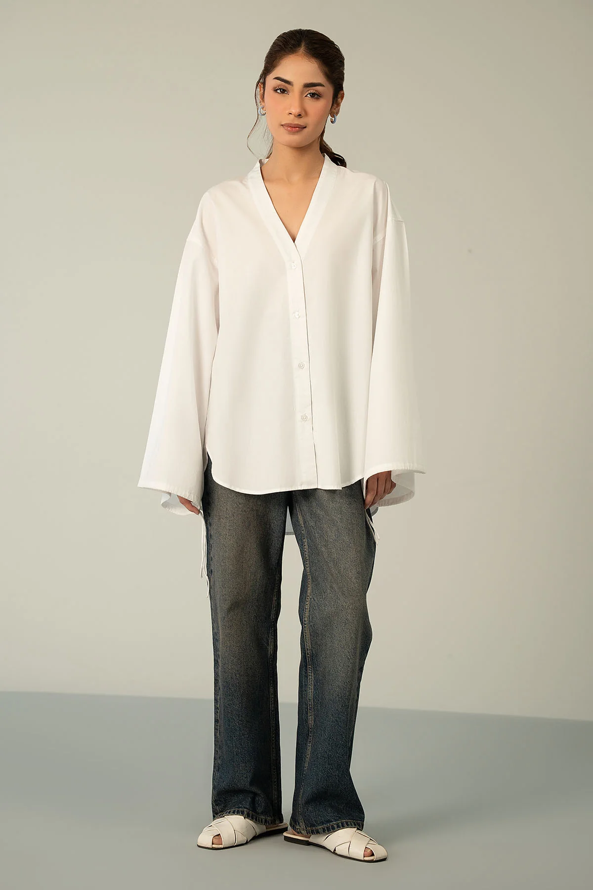 V-NECK POPLIN SHIRT - Image 6