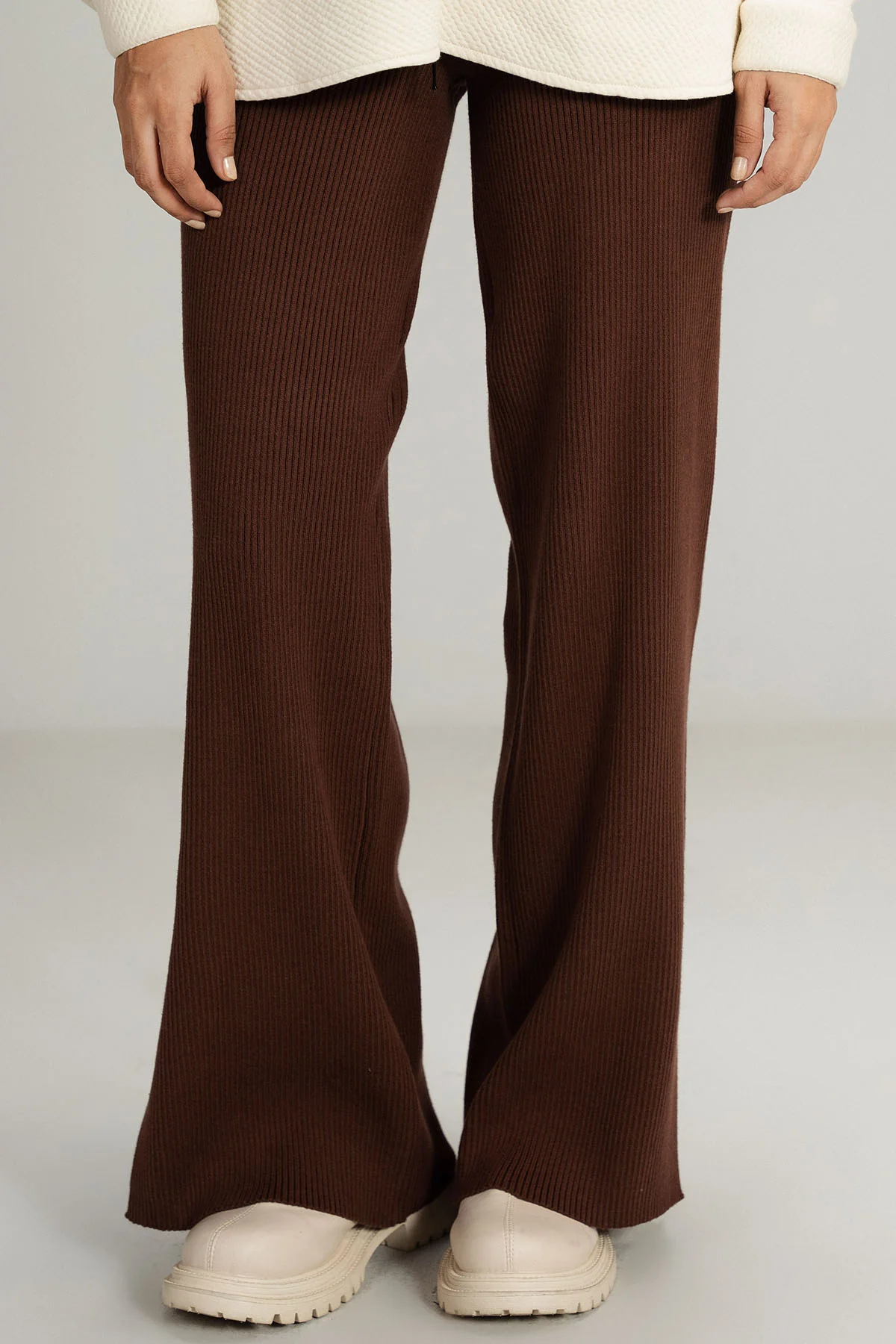 BROWN WIDE LEG PANTS - KNIT WEAR - Image 3