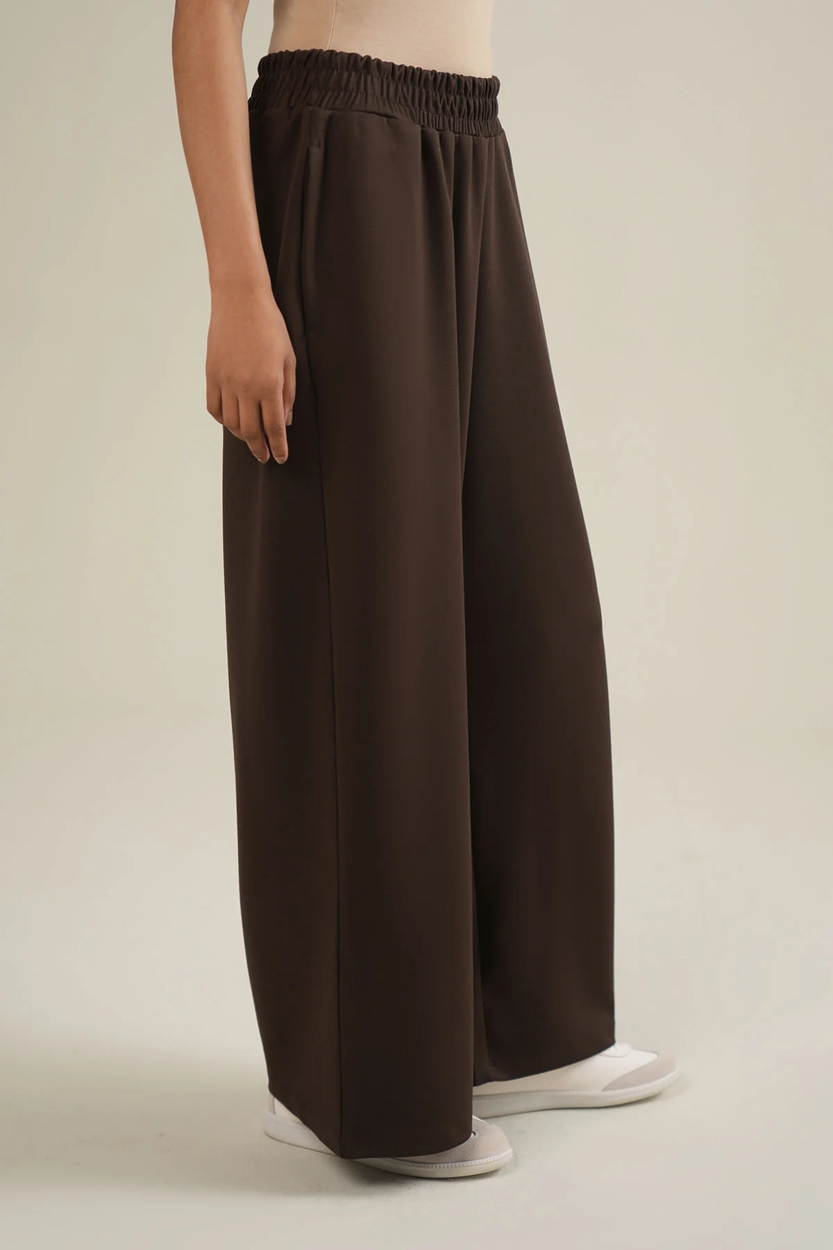 WIDE LEG RELAXED PANTS-SCUBA - Image 3